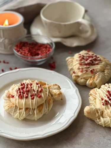 Рецепт к чаю: Вензель с клубникой Рецепт к чаю: Вензель с клубникой